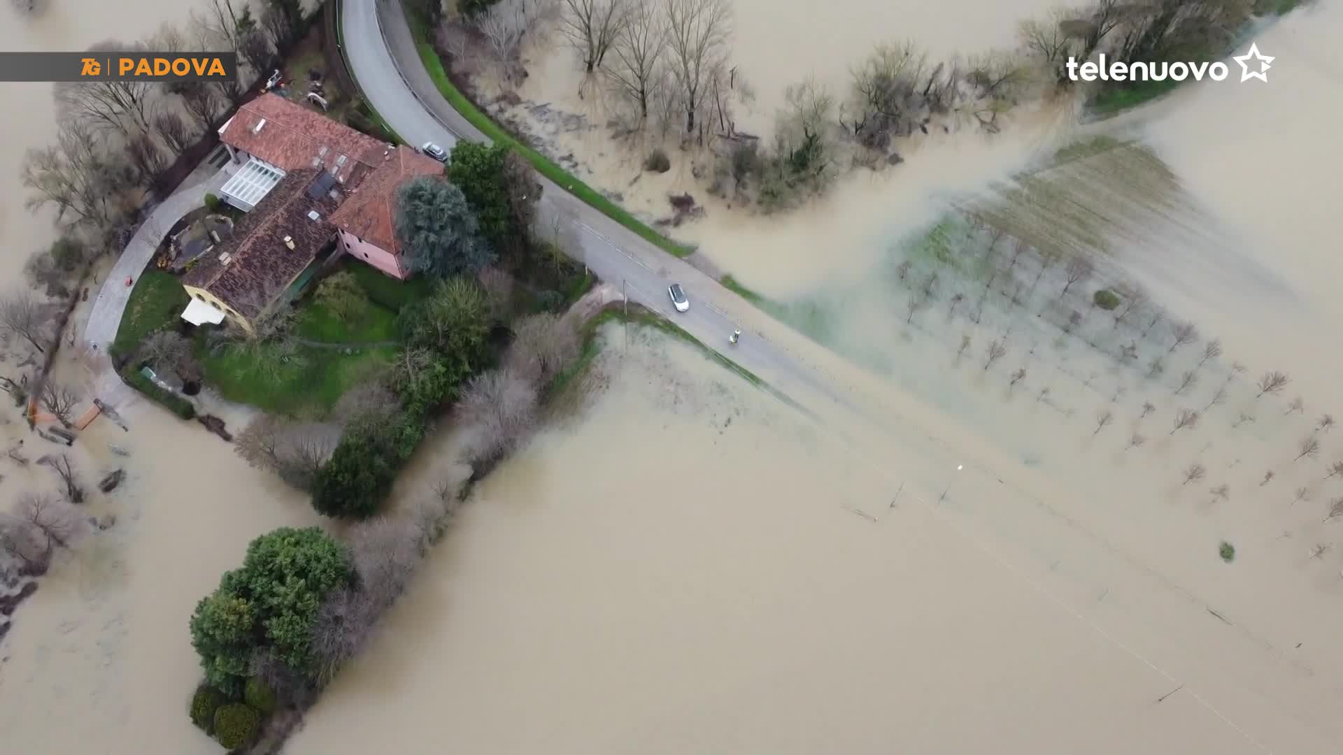 Creola Il Ponte Rimane Chiuso Ecco Come L Acqua Ha Invaso Strade E